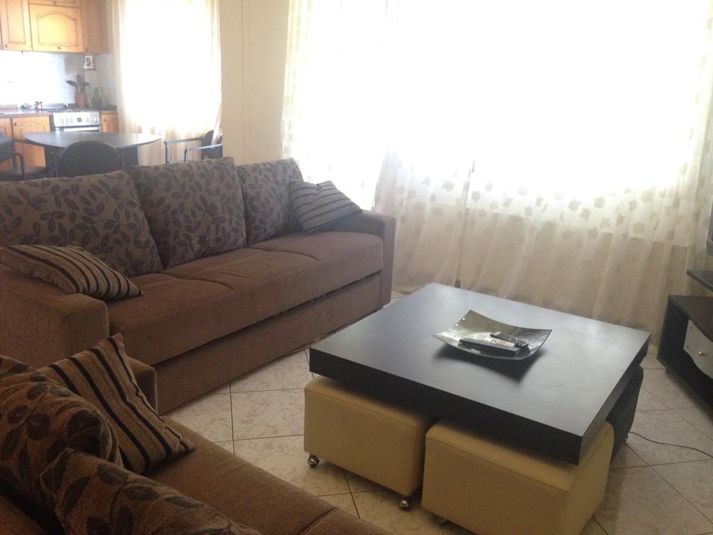 Nea Peramos Large Apartment Near The Beach Exterior foto
